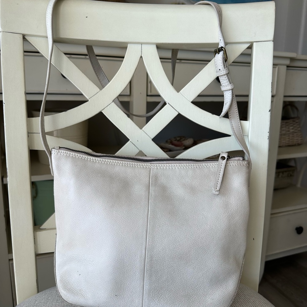 American Leather Co. shoulder bag.